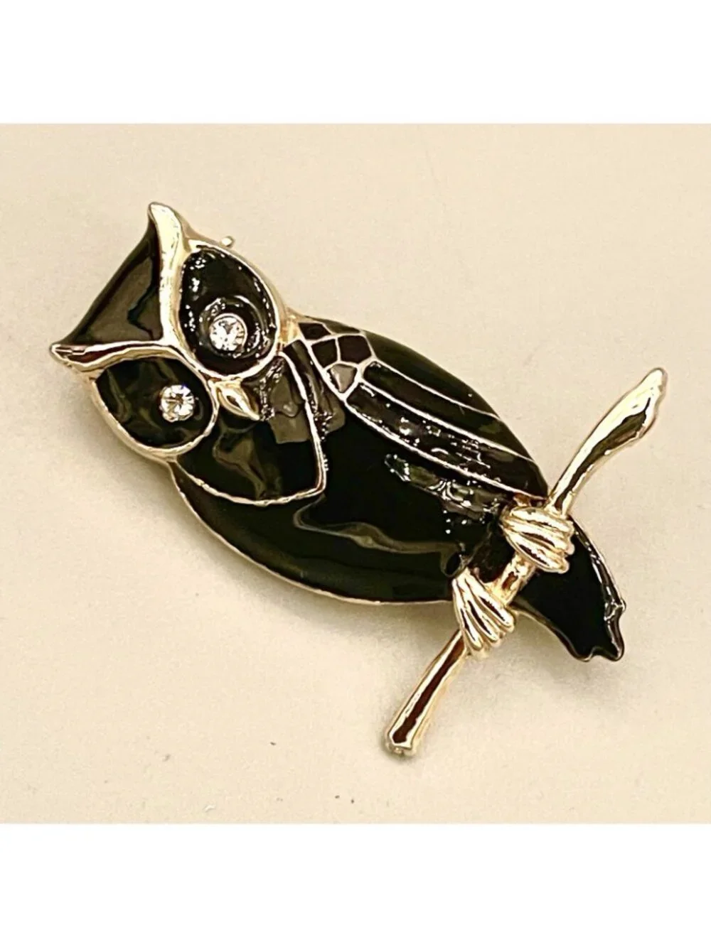 Vintage Owl Brooch Black Enamel Gold Tone Rhinestones Simple Retro